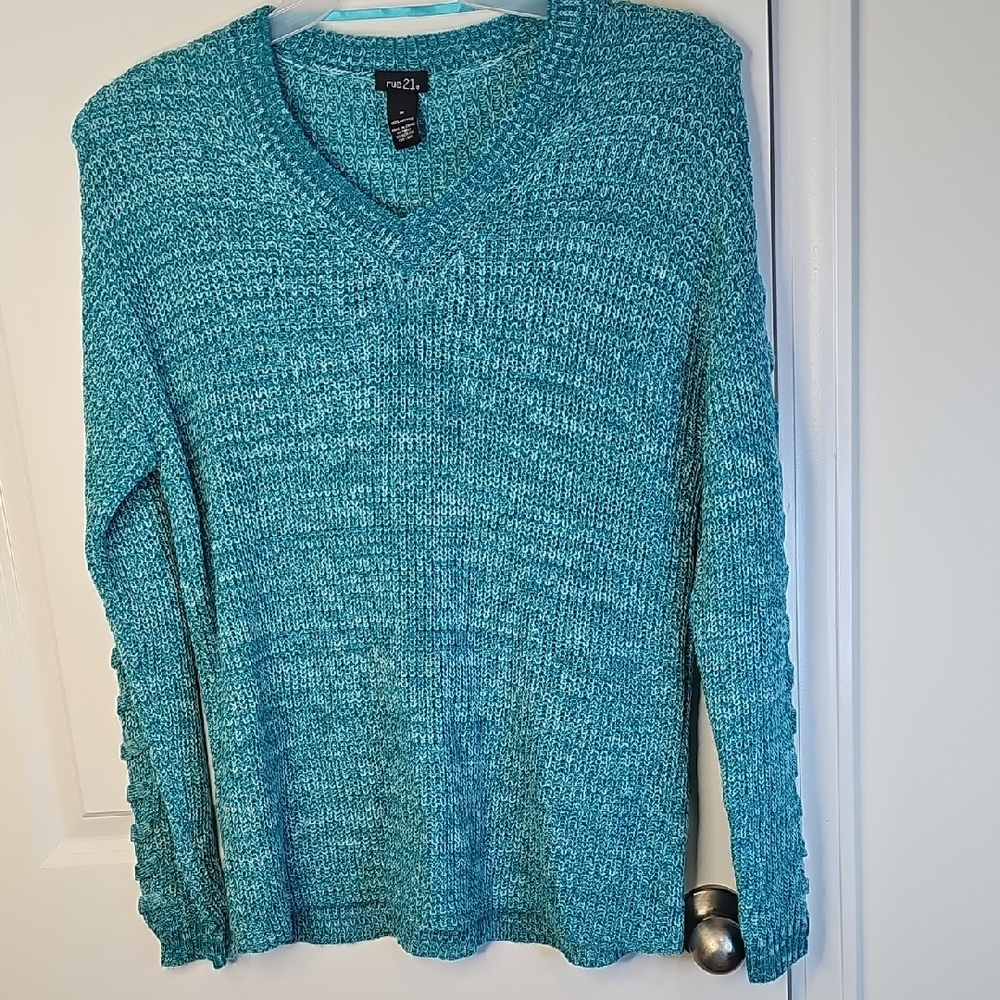 Rue21 Women's Vibrant Blue Acrylic Knit Size M